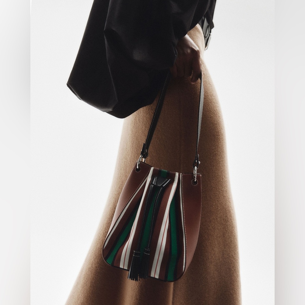 Super chic STRATHBERRY X COLLAGERIE BOLLO bag - lightly worn once